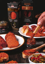 Carica l'immagine nel visualizzatore di Gallery, 'Nduja di Suino Nero di Calabria Piccante