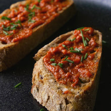 Carica l'immagine nel visualizzatore di Gallery, 'Nduja di Suino Nero di Calabria piccante in vasetto