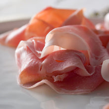 Carica l'immagine nel visualizzatore di Gallery, Prosciutto Cotto di Alta Qualità di Suino Nero di Calabria affettato